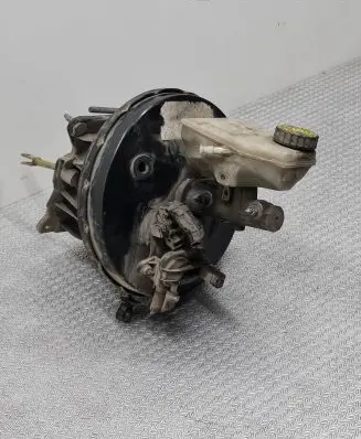 Peugeot 607 Brake booster 9640238180 020402146