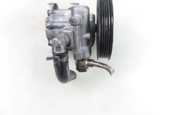 Land Rover Freelander Power steering pump 