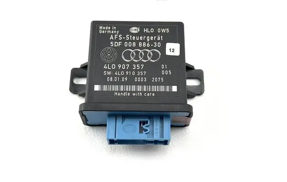 Audi A6 S6 C6 4F Light module LCM 4L0907357 4L0910357 5DF00888630