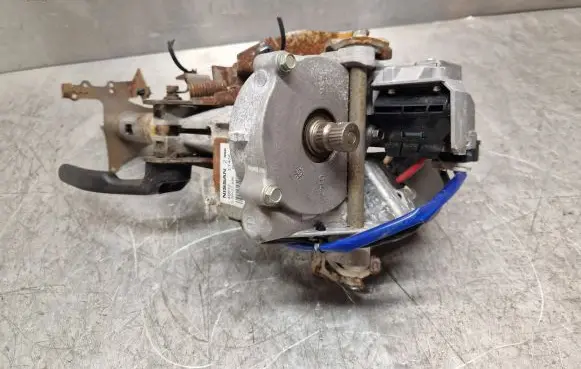 Nissan Qashqai Electric power steering pump EA9CEC089 89H0496 308Y27A86