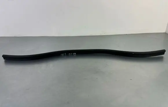 Audi A6 S6 C7 4G Engine compartment rubber 4G0823723