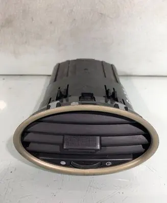 Ford Focus Dashboard side air vent grill/cover trim 4m51a014l21ad
