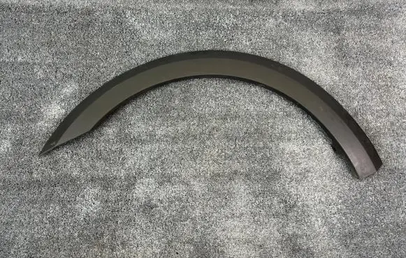 Front arch trim