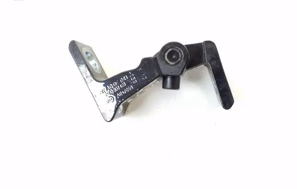 Audi A8 S8 D4 4H Front door lower hinge 4H0831401