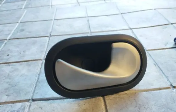 Front door interior handle
