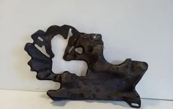 BMW i4 Rear sound insulation 
