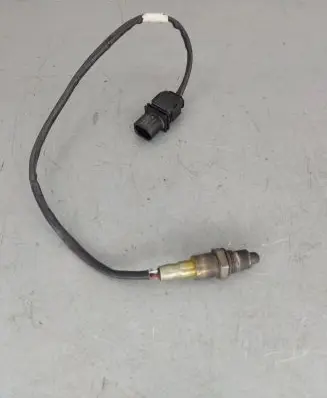 BMW M5 Lambda probe sensor 8043677