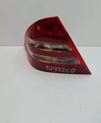 Mercedes-Benz C W203 Rear/tail lights 2038200164