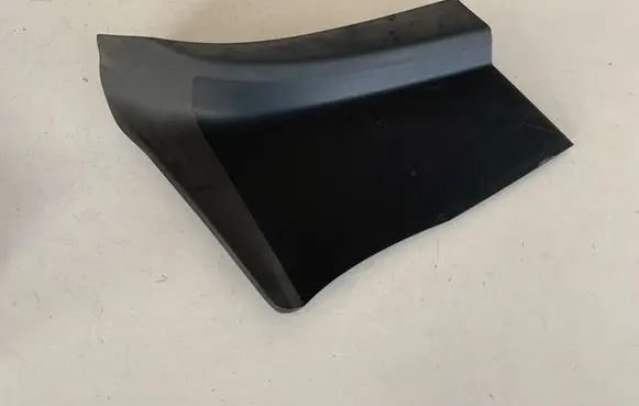 Audi A7 S7 4G Rear/tail light trim molding 4G8945255
