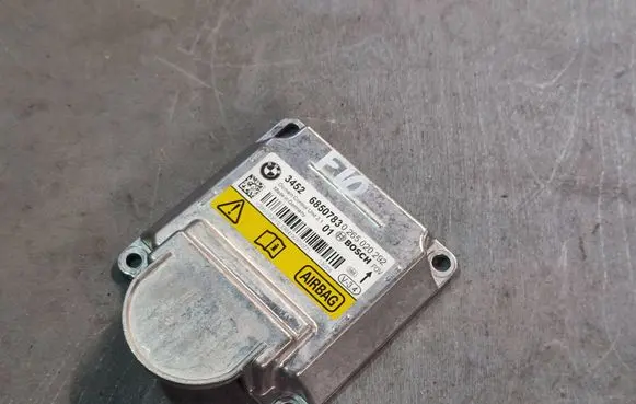 BMW 5 F10 F11 Airbag control unit/module 6850783 34526850783 34526857314