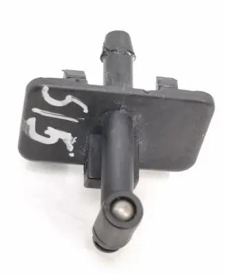 Fiat Doblo Windshield washer spray nozzle A831