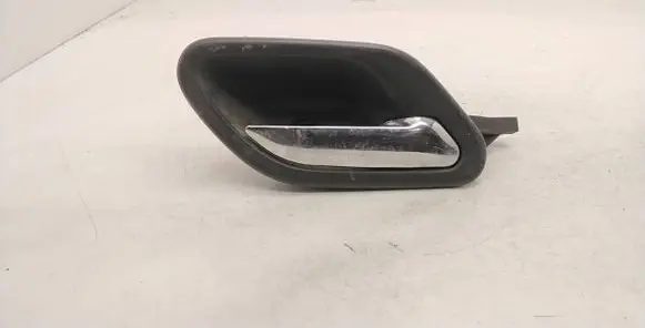 BMW 5 E39 Front door interior handle 8226050
