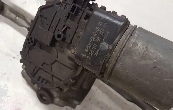 Citroen C5 Front wiper linkage and motor 0390241700 3397020506 9632671180