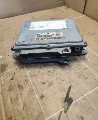 Peugeot 406 Engine control unit/module 9630403280 0261204651