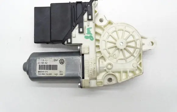 Rear door window regulator with motor