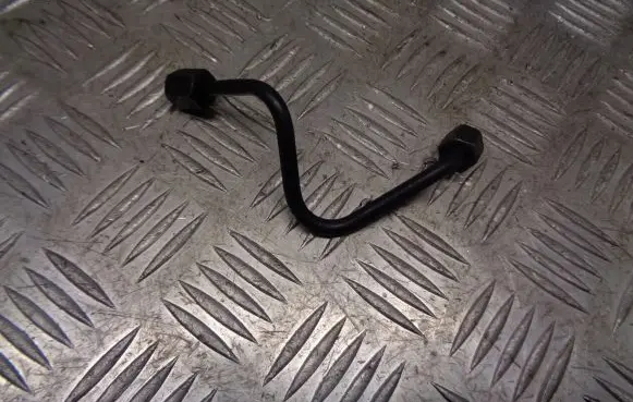 Chrysler PT Cruiser Fuel injector supply line/pipe 