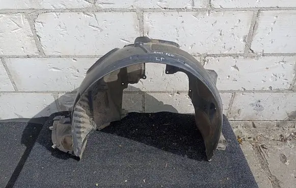 Mini Cooper Countryman F60 Front wheel arch liner splash guards 7386955