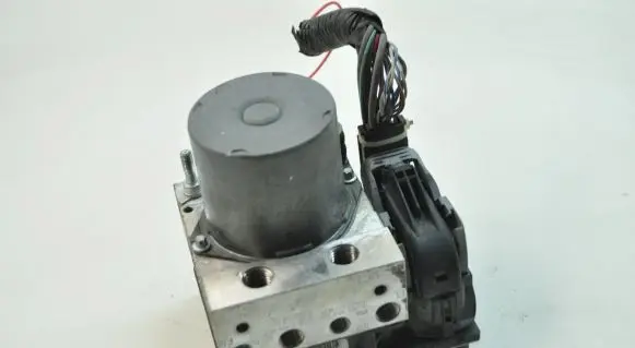 Jaguar XF X250 ABS Pump CX232C405AE