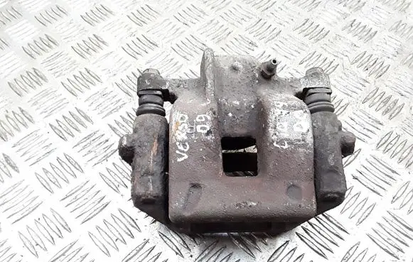 Toyota Verso Rear brake caliper