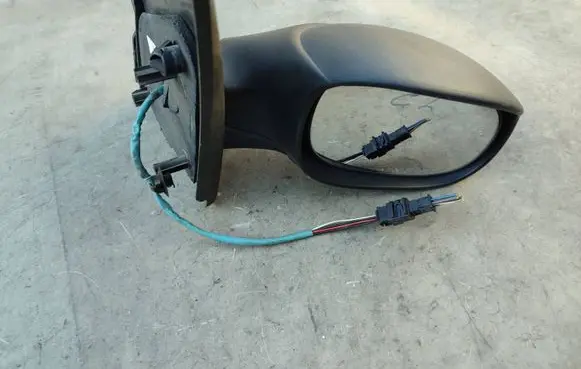 Citroen C2 Front door electric wing mirror E2011019 E2011030