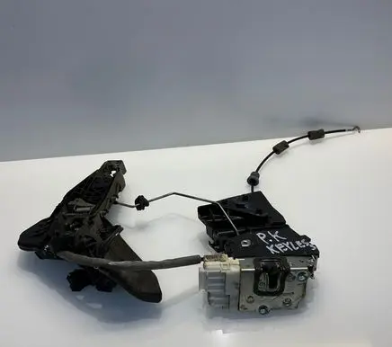 Mercedes-Benz ML AMG W164 Front door lock 1697202935 A1697202935