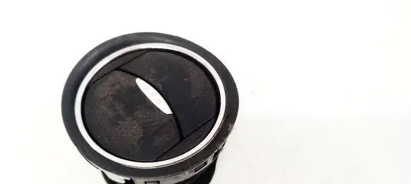 Dash center air vent grill