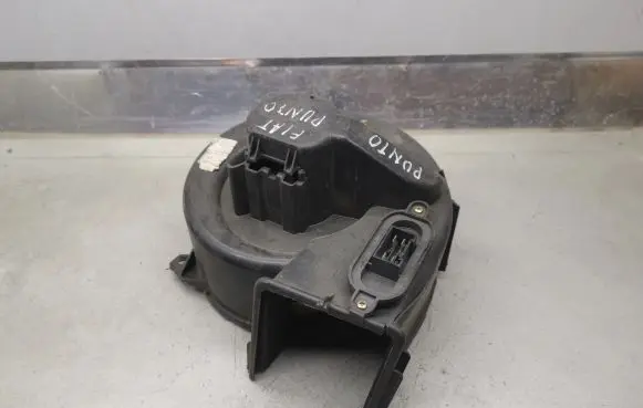 Fiat Punto (176) Heater fan/blower