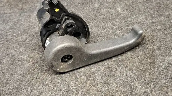 Hyundai Santa Fe Engine bonnet (hood) release handle 811812B000