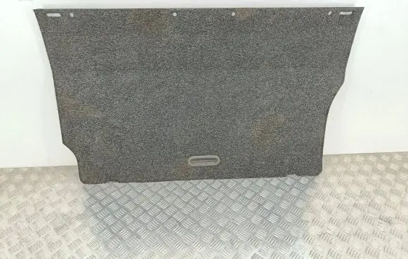 Trunk/boot floor carpet liner