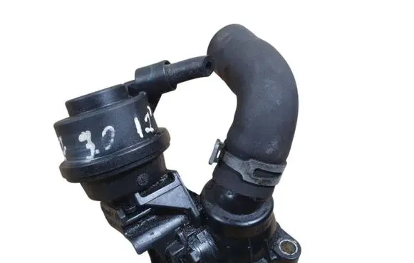 Audi Q7 4L Coolant level relay 059121737