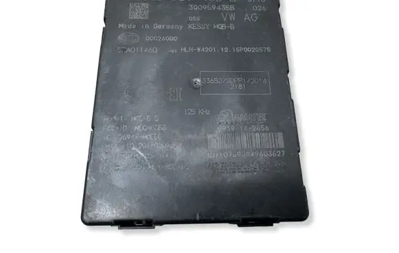 Volkswagen PASSAT B8 Keyless (KESSY) go control unit/module 3Q0959435B 15P0020575