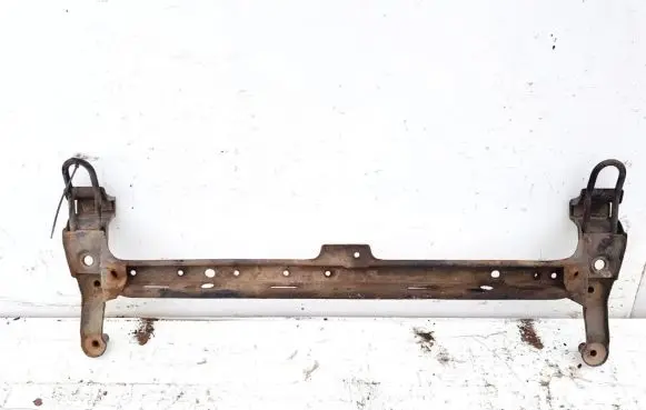 Volkswagen PASSAT B3 Front subframe