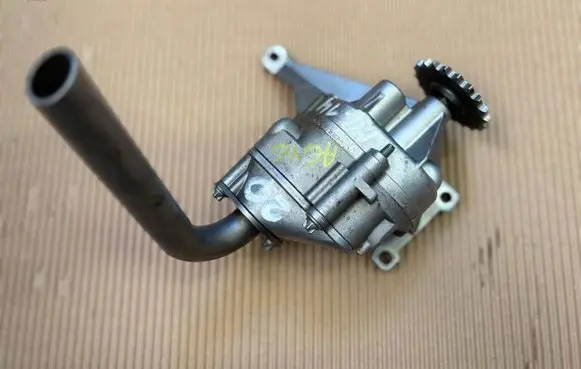 Mercedes-Benz Sprinter W906 Oil pump A6461810247