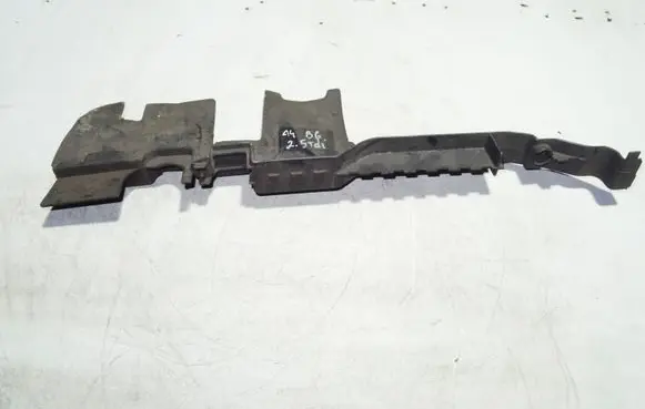 Audi A4 S4 B6 8E 8H Intercooler air guide/duct channel 8E0121284 8E0121284B