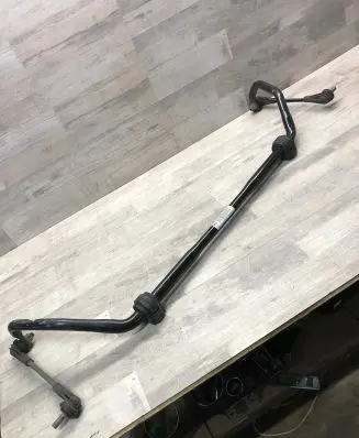 BMW 5 G30 G31 Front anti-roll bar/sway bar 6873464 15008111