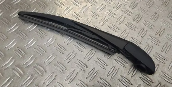 Toyota Auris E180 Rear wiper blade 
