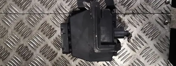 Volkswagen Golf V Turbo solenoid valve 6q0906625