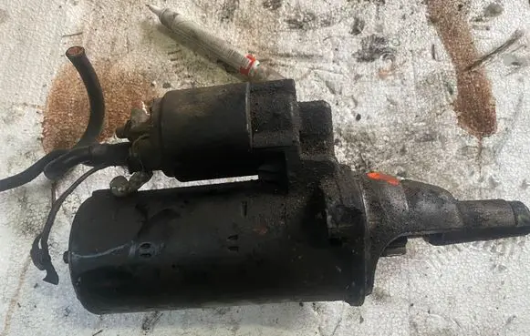 Audi A6 S6 C5 4B Starter motor
