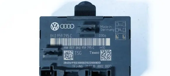 Audi A4 S4 B8 8K Door control unit/module 8K0959795C