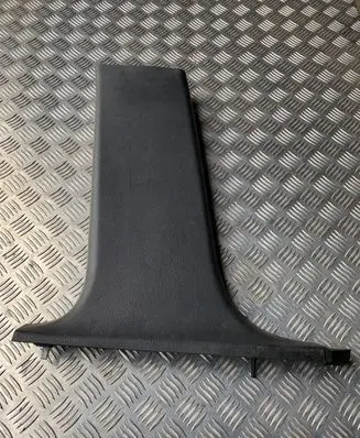 Audi A4 S4 B7 8E 8H (B) pillar trim (bottom) 8E0867239A 8E0867285