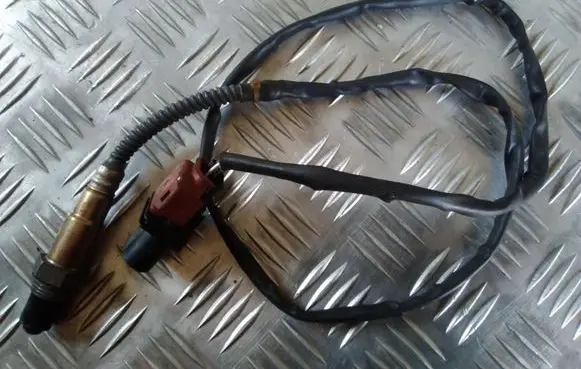 Audi A6 S6 C6 4F Lambda probe sensor 059906262 0281004038