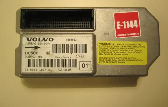 Volvo V70 Airbag control unit/module 8651523