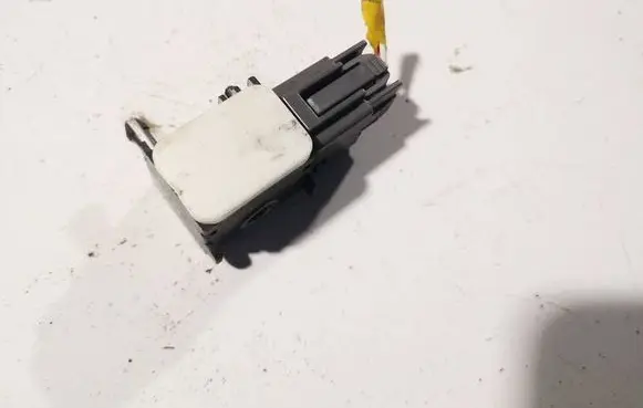 Hyundai Santa Fe Airbag deployment crash/impact sensor 959202b000