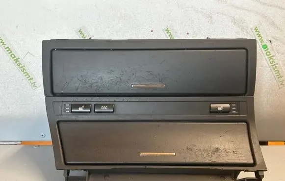 Car ashtray