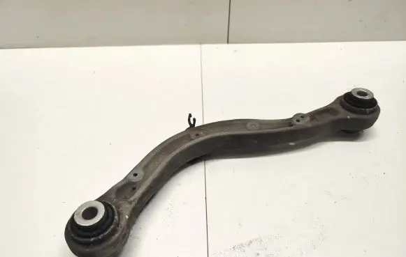 Land Rover Range Rover L405 Rear control arm CPLA5501B
