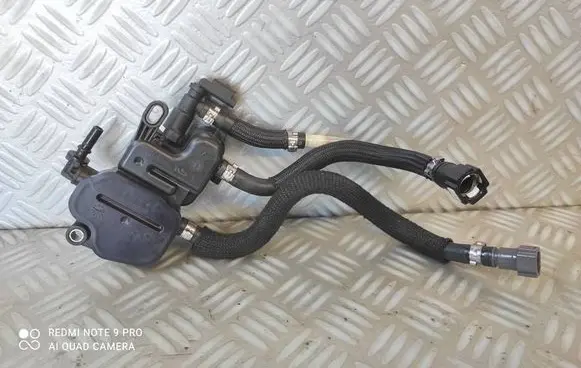 Renault Master III Other engine bay part 164467023R