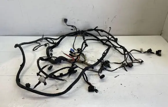 Mercedes-Benz S W221 Engine installation wiring loom 2215409335