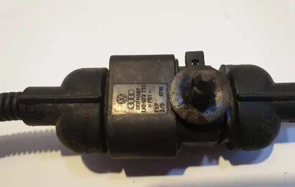 Electromagnetic valve