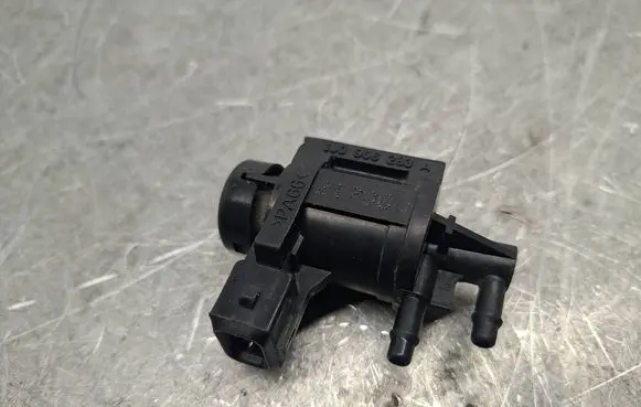 Audi A6 S6 C5 4B Turbo solenoid valve 1J0906283A