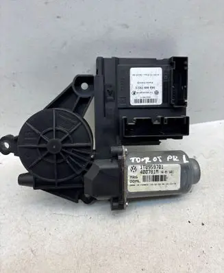 Volkswagen Touran I Front door window regulator motor 05074611 1K0959793C 1T0959701